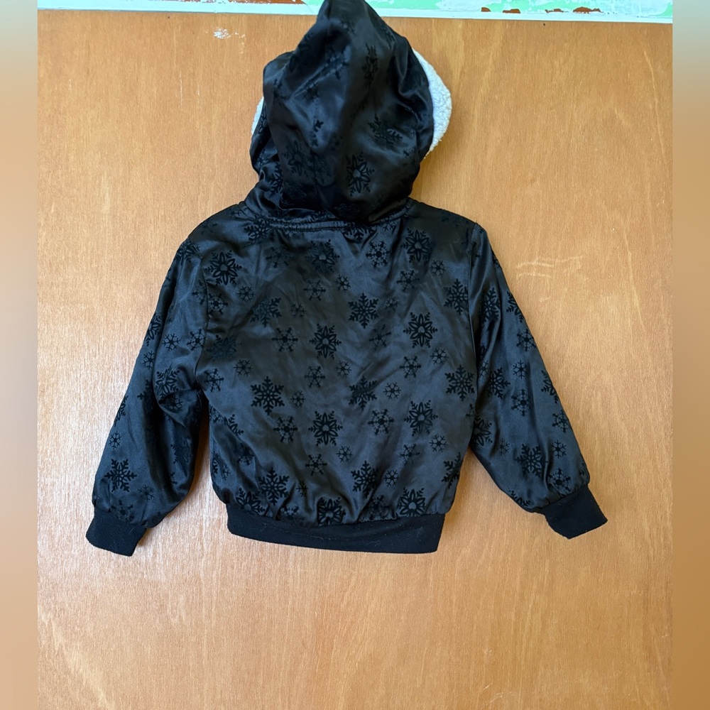 Black Snowflake Patterned Jacket - Picture 3 of 4